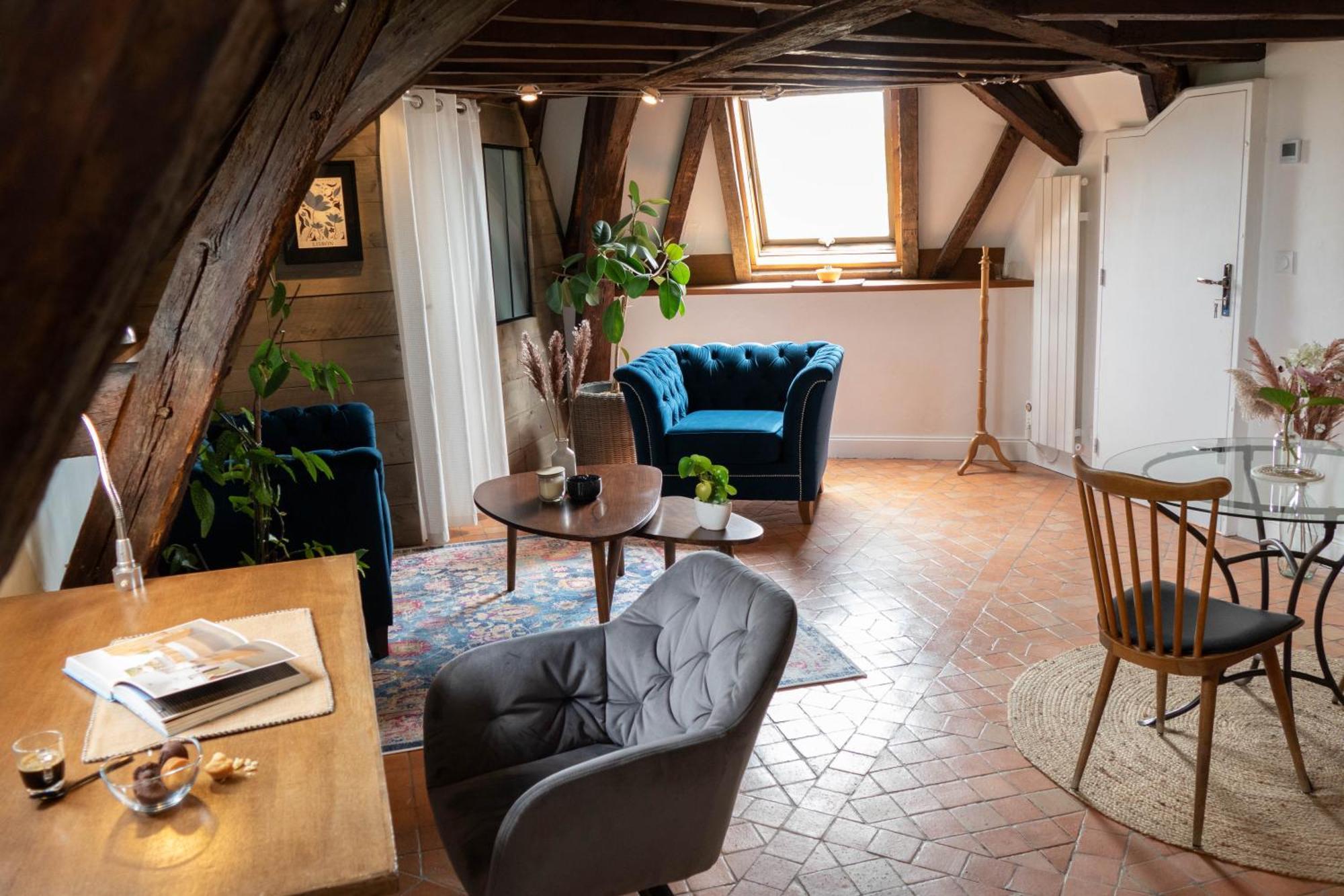 Suite Toussaint - Calme & Authentique Angers Exterior photo