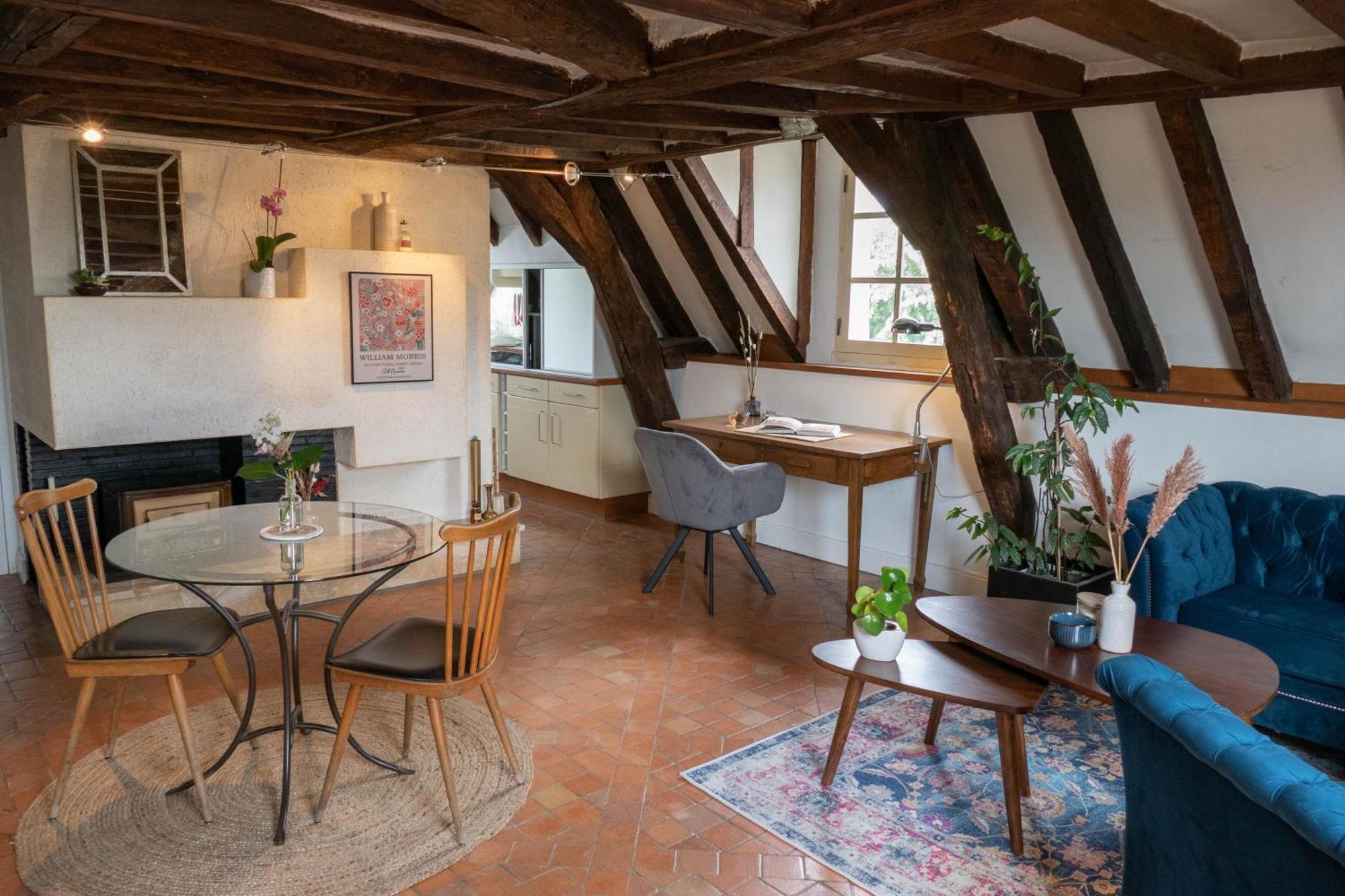 Suite Toussaint - Calme & Authentique Angers Exterior photo